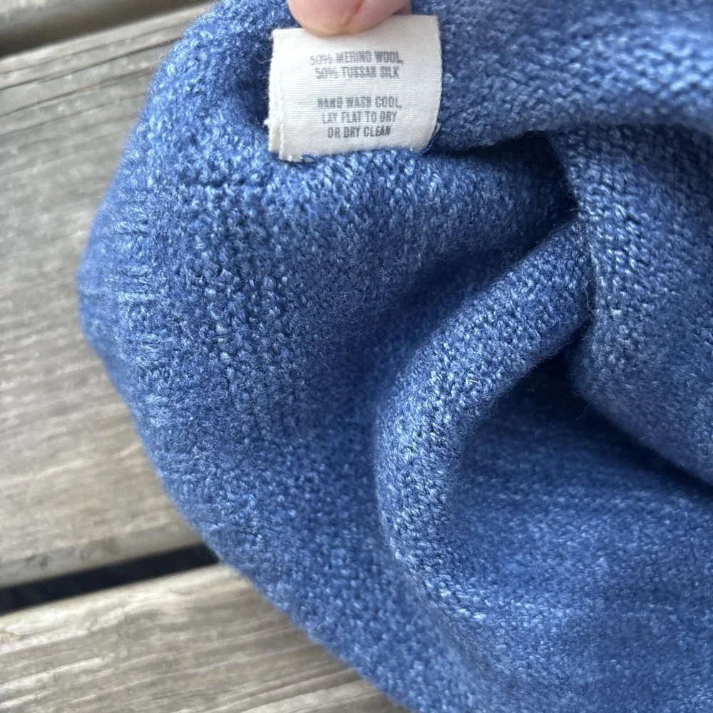 Swans Island hand dyed blue USA Silk Wool fingerless gloves Beanie Hat Cap Knit